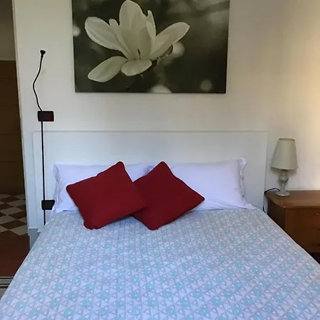 Bed & Breakfast Nel Giardino Di Ester