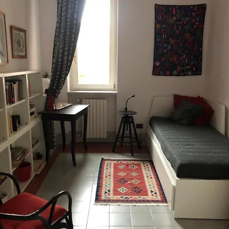 Nel Giardino Di Ester Bed & Breakfast Barile